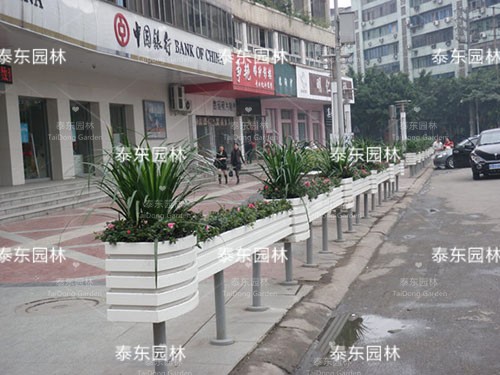 pvc道路隔離護欄花箱